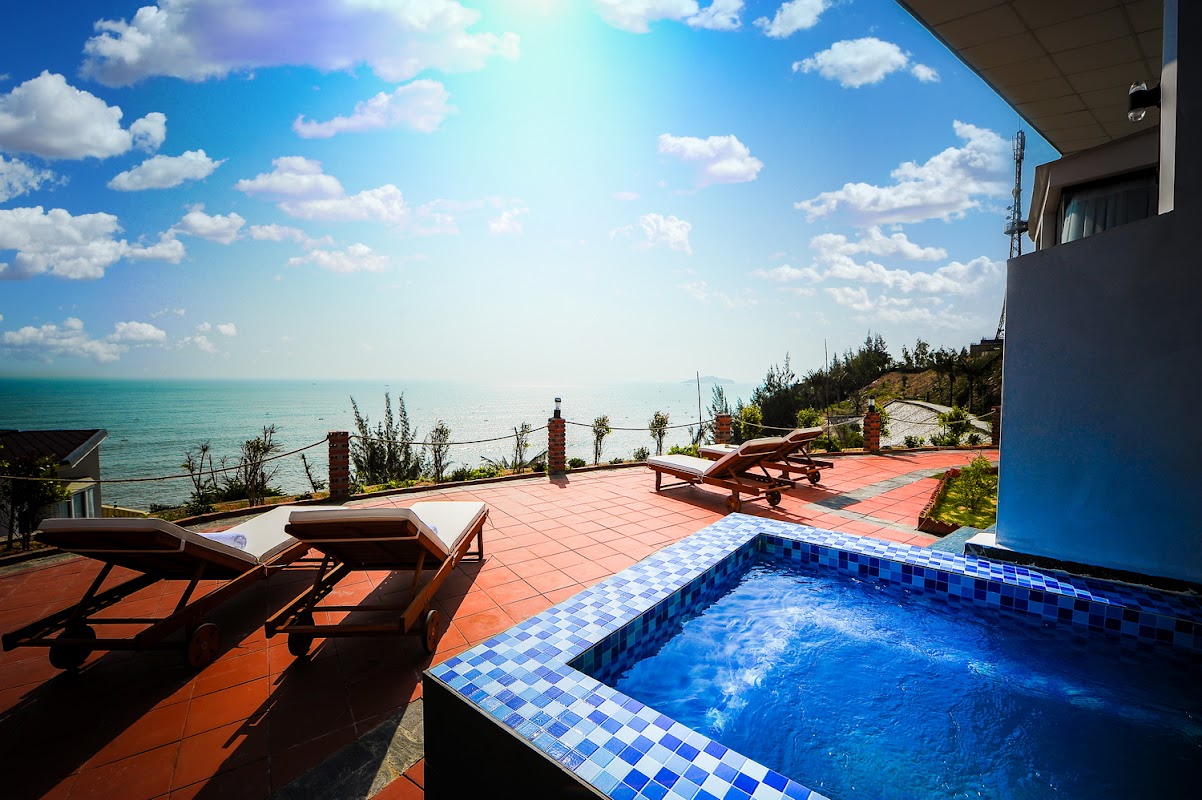 Aurora Villa & Resort Quy Nhon