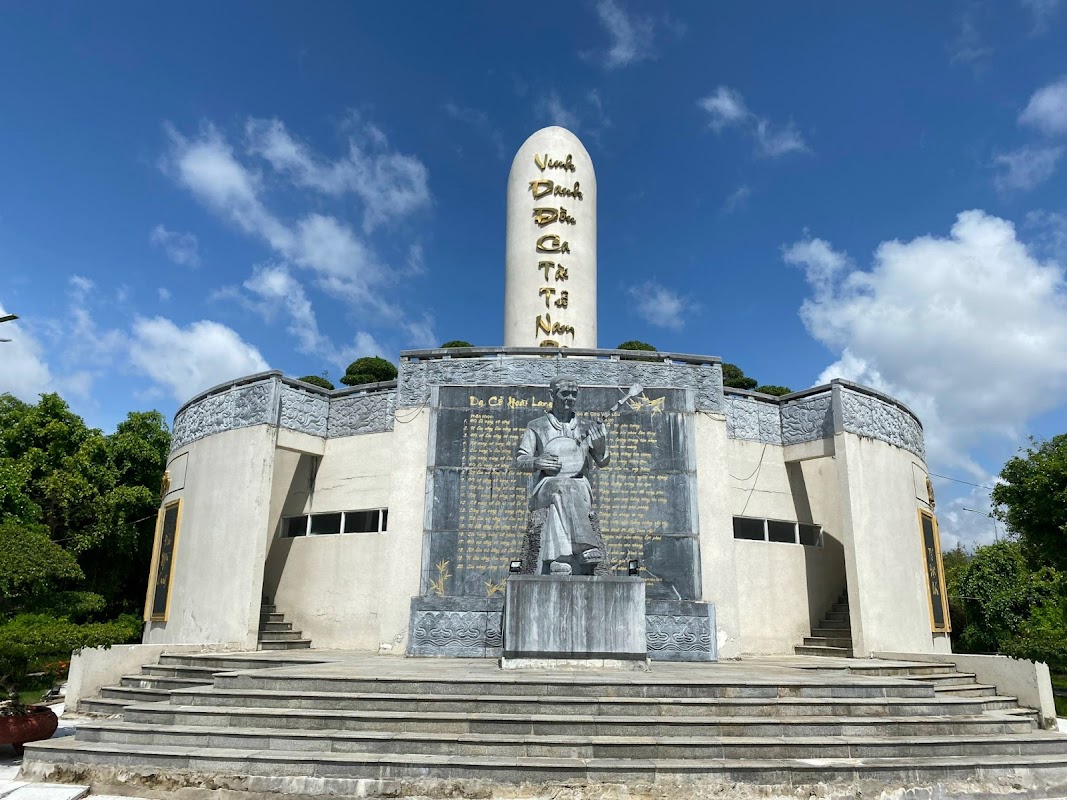 Khu tưởng niệm Nhạc sĩ Cao Văn Lầu