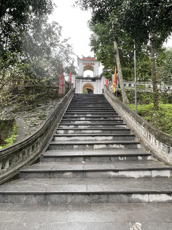 Đền Chiêu Trưng Lê Khôi