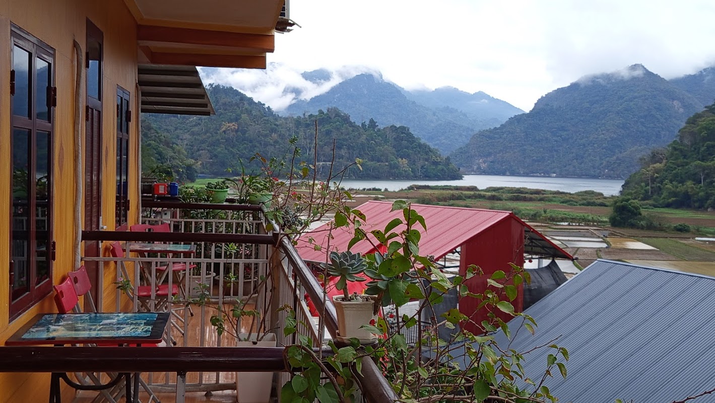 Ba Be Lake View Homestay