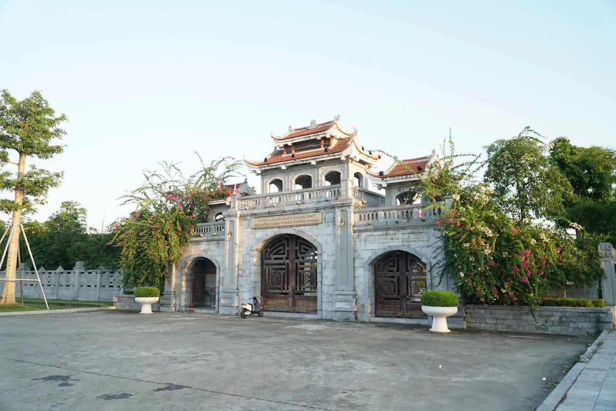 Thành cổ Xương Giang