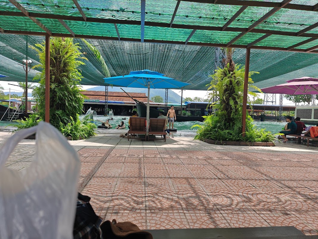 Biển nhân tạo Tây Ninh