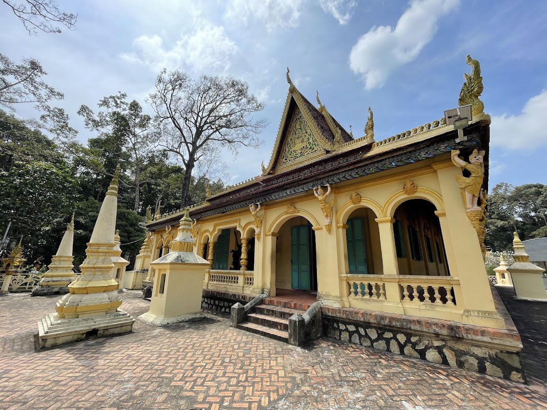 Chùa Khmer chùa Âng