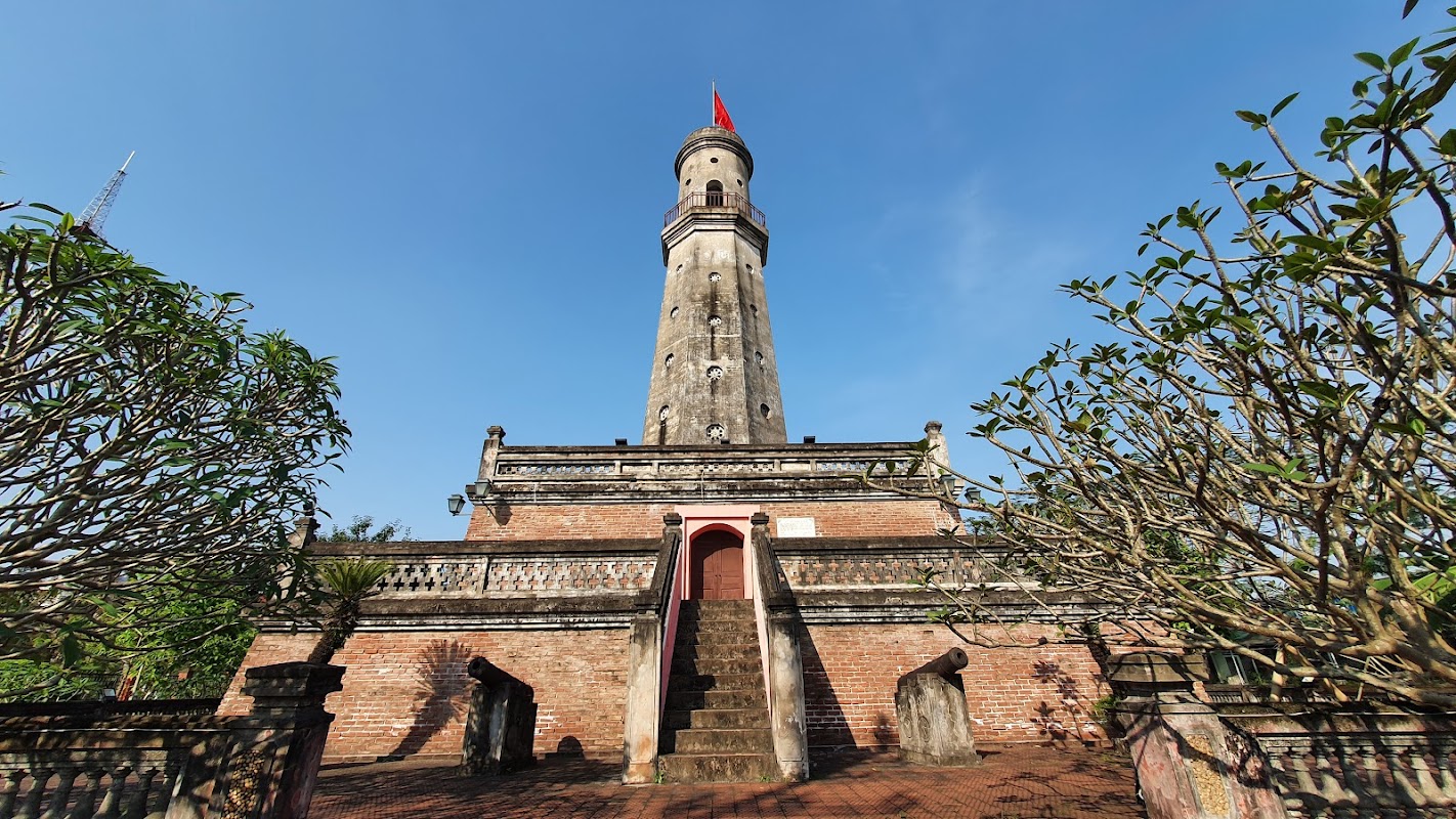 Cột cờ Nam Định