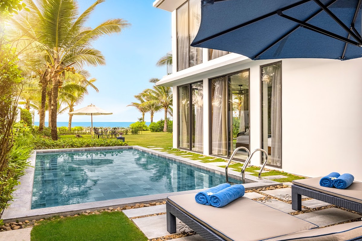 Wyndham Hoi An Royal Beachfront Resort & Villas