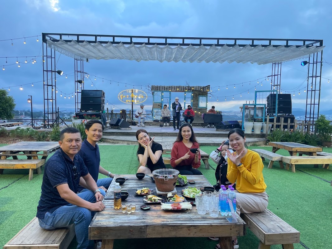 Du Lịch Và Sự Kiện Cánh Diều Vàng