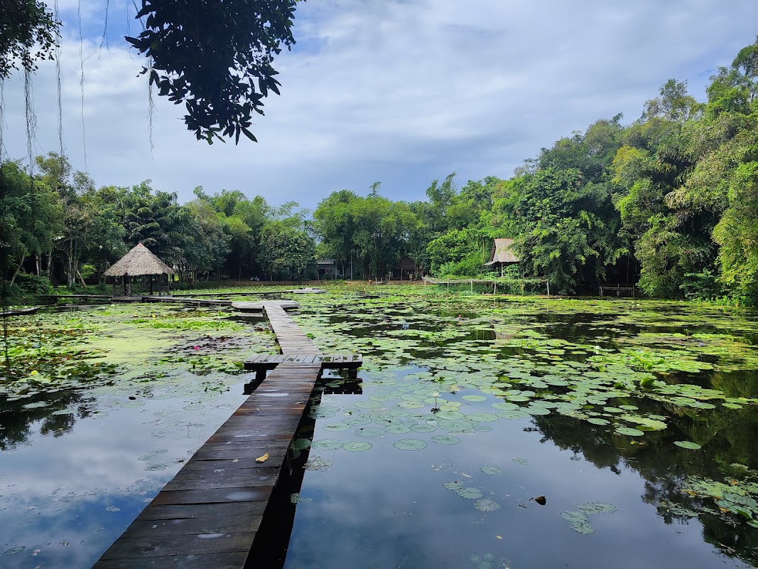 Khu Di tích Xẻo Quít