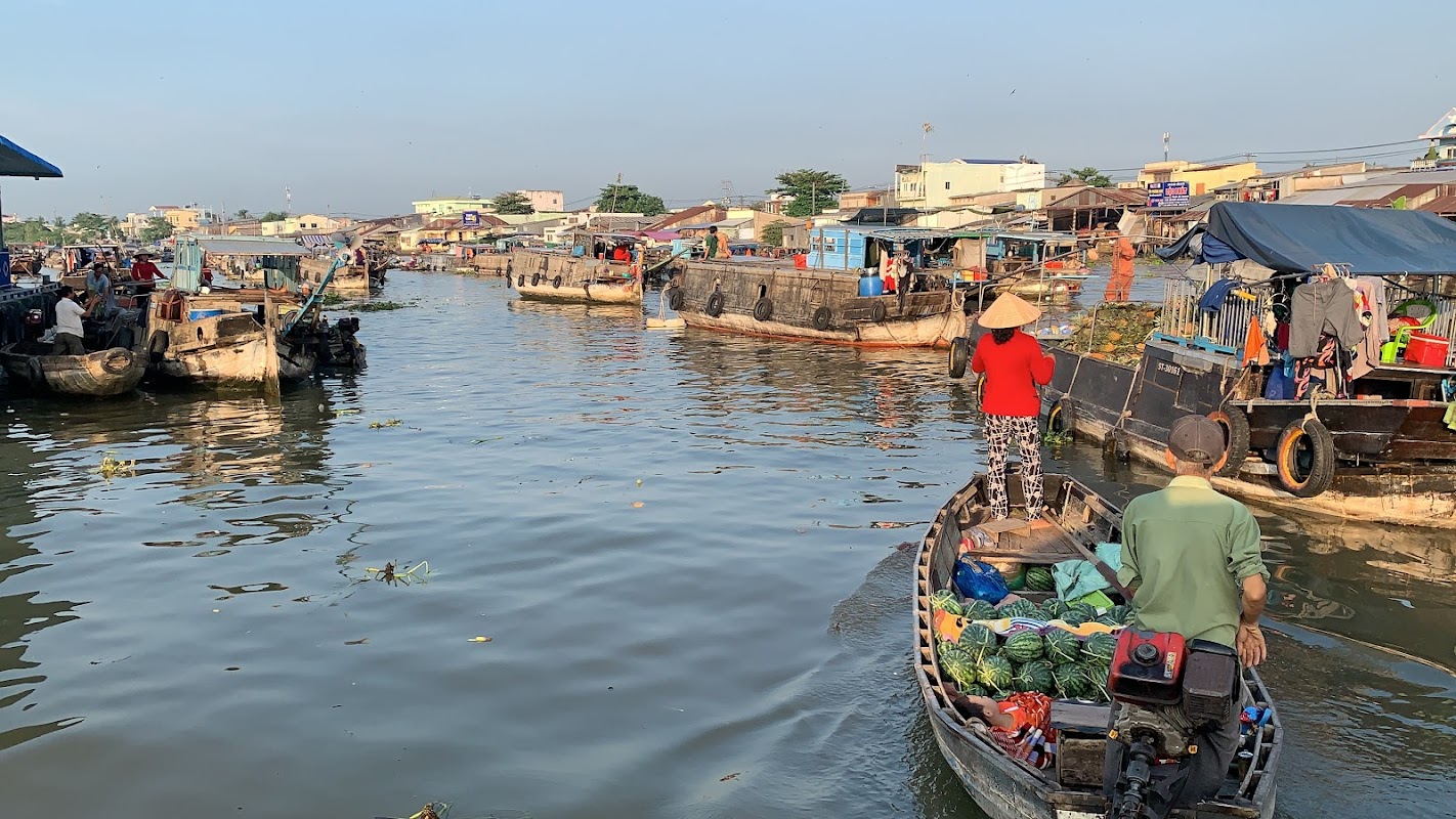 Chợ nổi Cái Răng