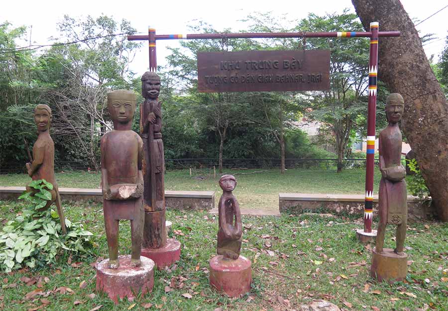 Làng văn hoá du lịch Plei Ơp