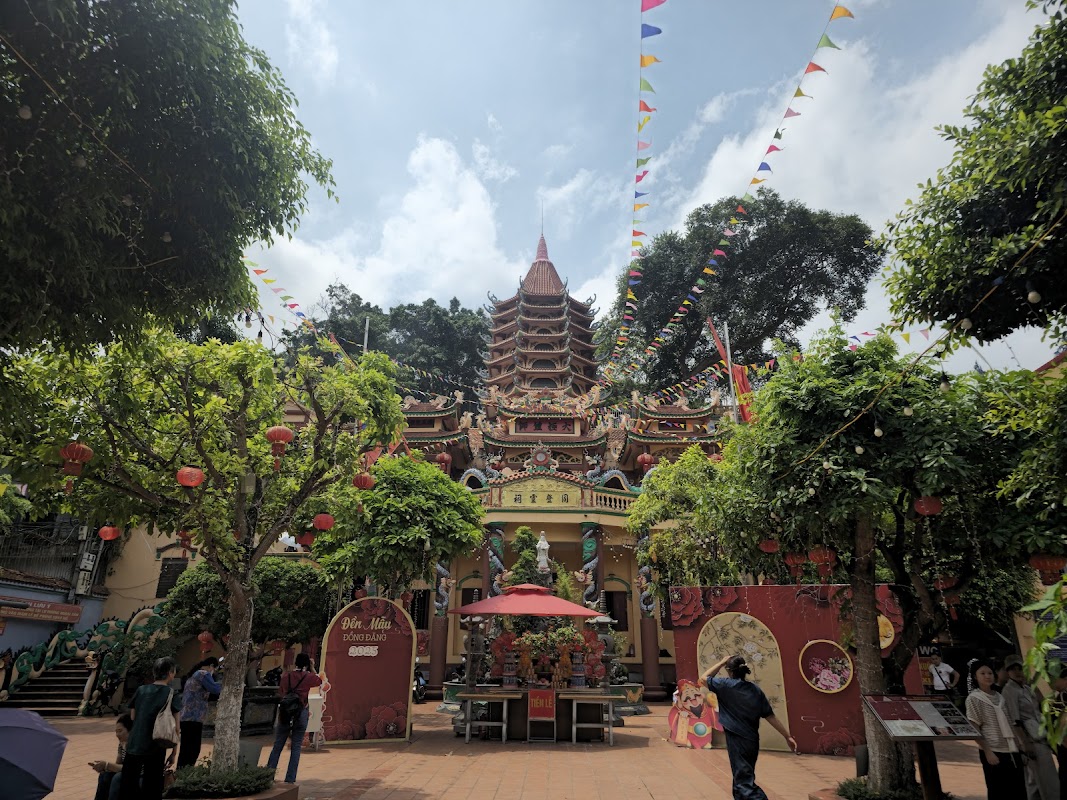 Đền Mẫu Đồng Đăng